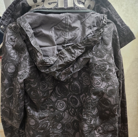 Bench Jacket - Picture 7 of 7